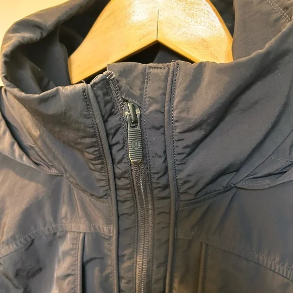 Lululemon Always Effortless Jacket - Picture 3 of 4